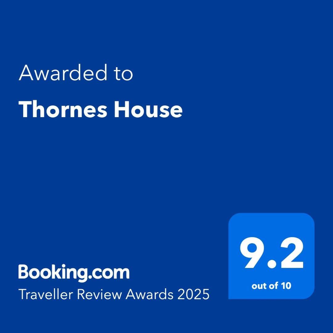 Thornes House Apartments Londra Esterno foto